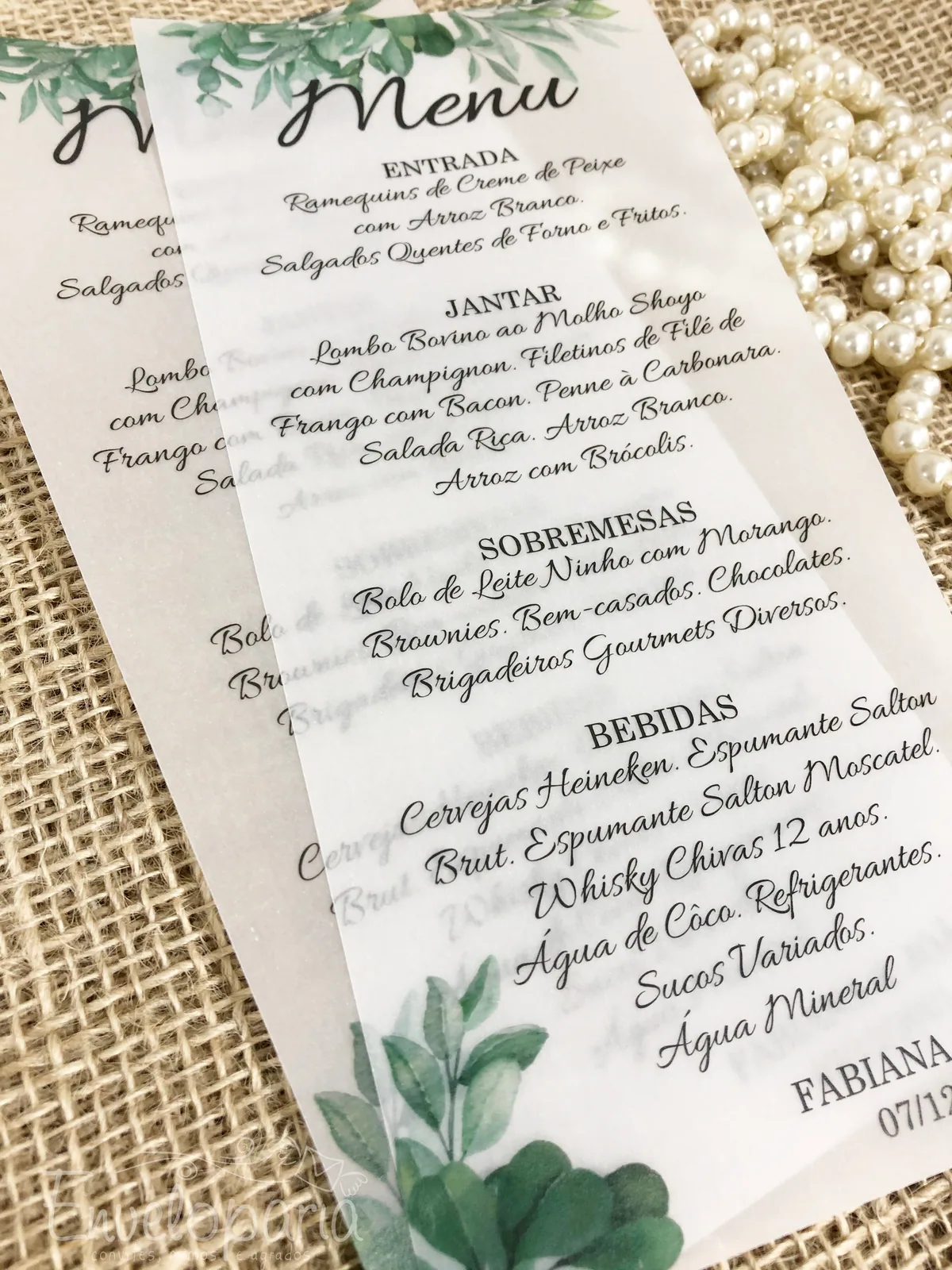menus para festa em papel vegetal em formato de lamina simples, quando não há muita informação a ser incluida